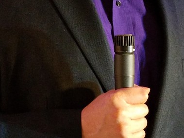 Microphone